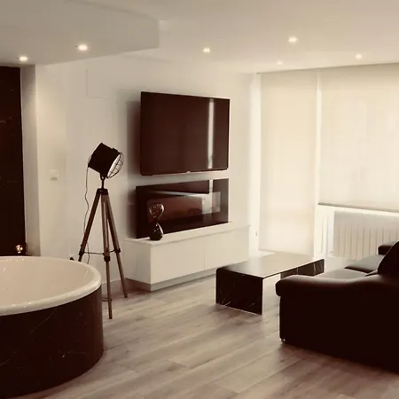 Apartment Black And White Suitte 