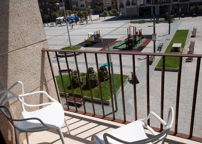 Black And White Suitte 